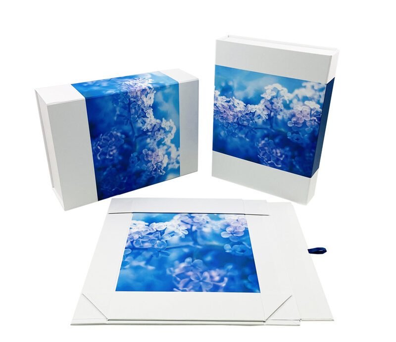 Folding gift box Folding gift box